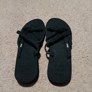 Women's Teva Olowahu Strappy Sandals